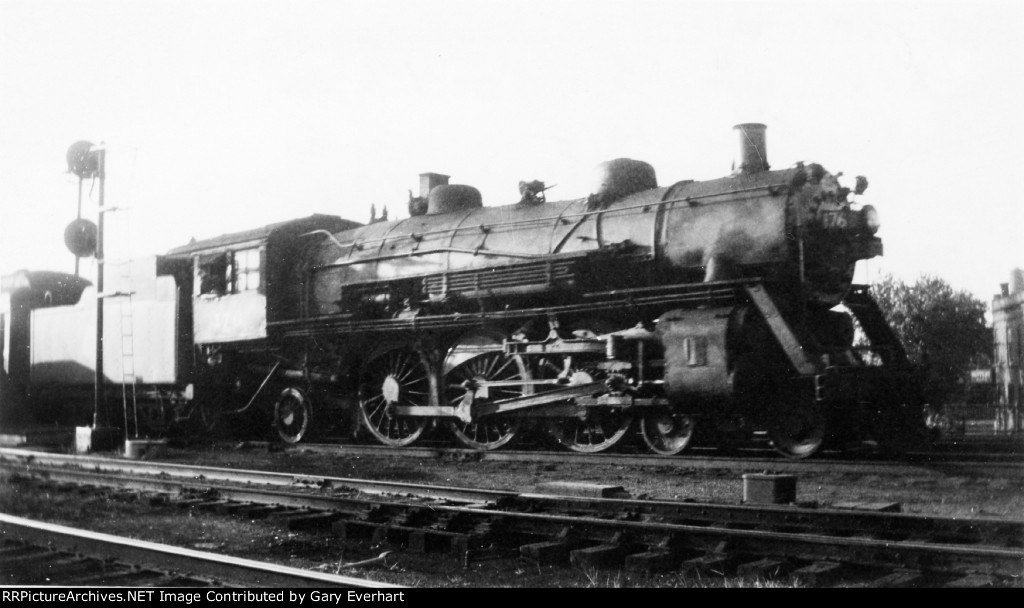 MILW 4-6-2 #176 - Milwaukee Road